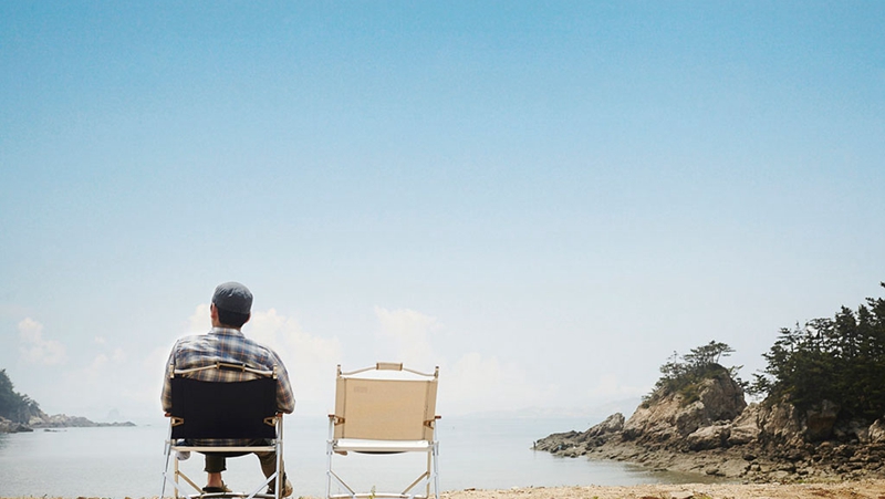 孤独也是一种病？的头图